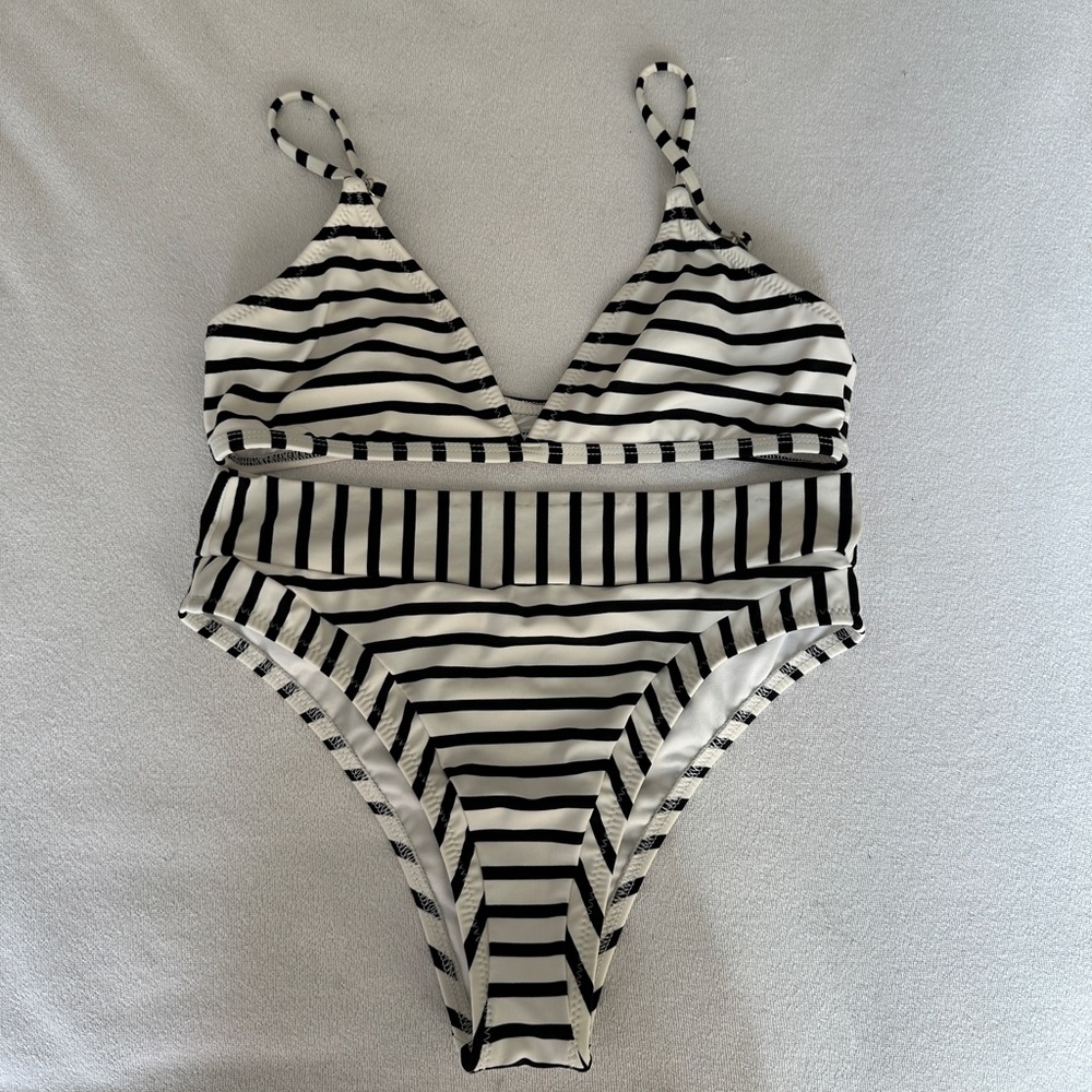 Nasty Gal Bikini